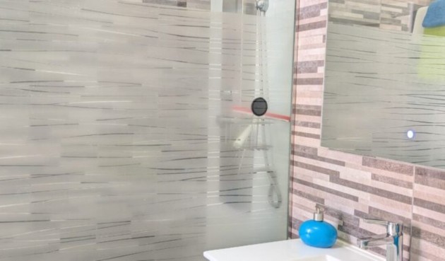 Återförsäljning - Villa -
Villamartin - Costa Blanca