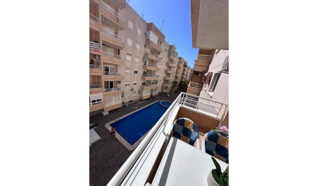 Brukt - Apartment -
Torrevieja - Centro - Muelle Pesquero