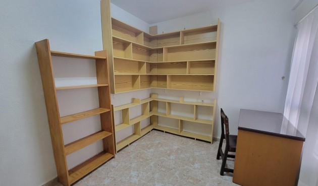 Resale - Penthouse -
Torrevieja - Playa de los Locos