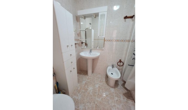 Resale - Penthouse -
Torrevieja - Playa de los Locos
