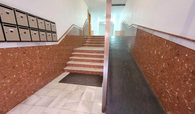 Resale - Penthouse -
Torrevieja - Playa de los Locos