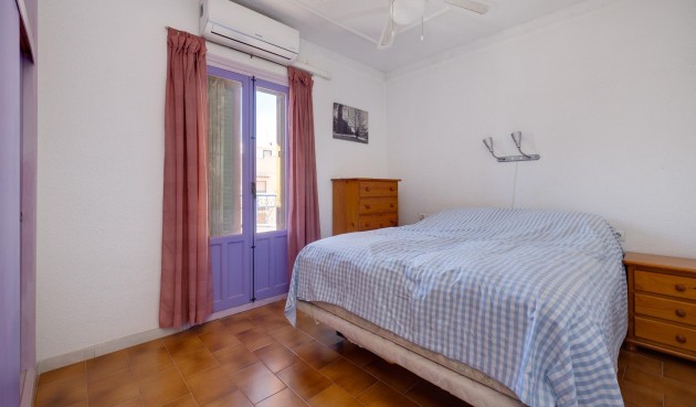 Återförsäljning - Bungalow -
Torrevieja - La Mata