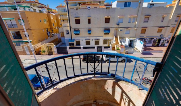 Återförsäljning - Bungalow -
Torrevieja - La Mata