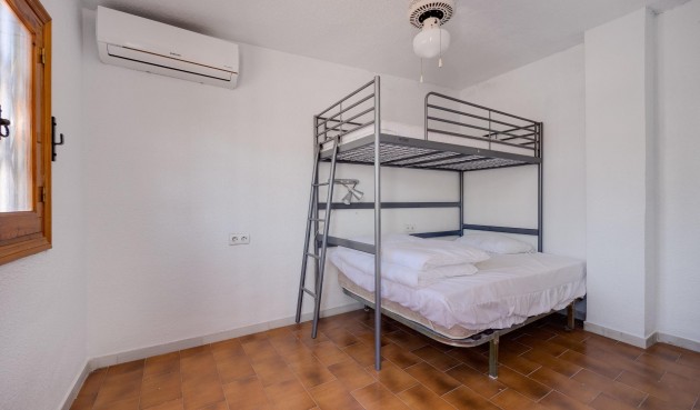 Återförsäljning - Bungalow -
Torrevieja - La Mata