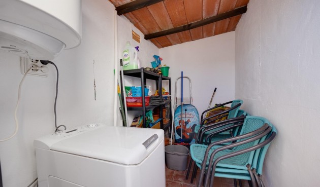 Återförsäljning - Bungalow -
Torrevieja - La Mata