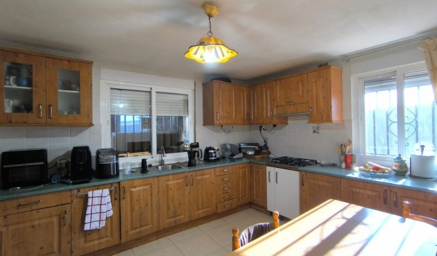 Brukt - Villa -
Villena - Inland