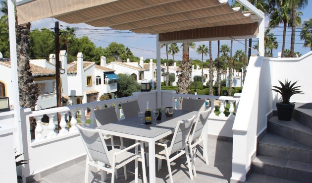 Återförsäljning - Villa -
Orihuela Costa - Costa Blanca