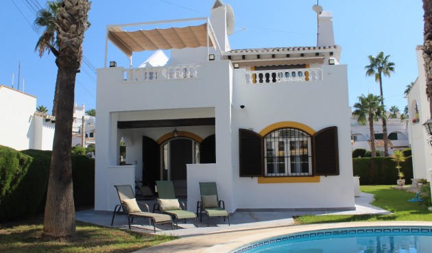 Återförsäljning - Villa -
Orihuela Costa - Costa Blanca