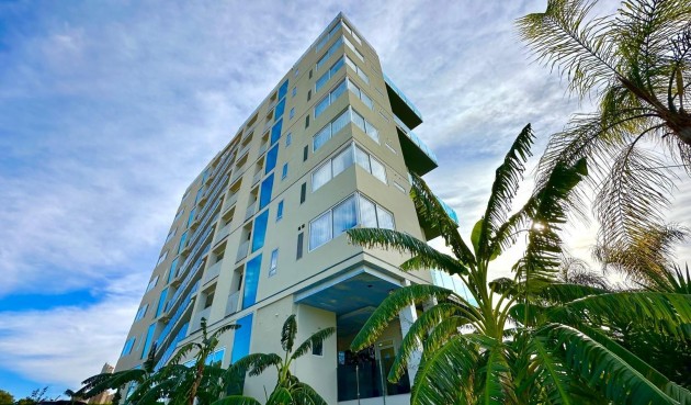 Reventa - Apartment -
Finestrat