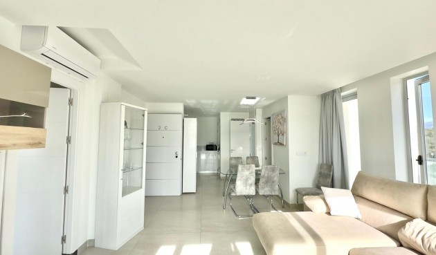 Reventa - Apartment -
Finestrat