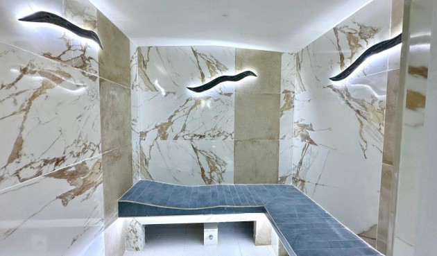 Reventa - Apartment -
Finestrat