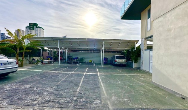 Reventa - Apartment -
Finestrat