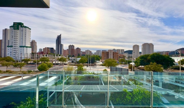 Reventa - Apartment -
Finestrat