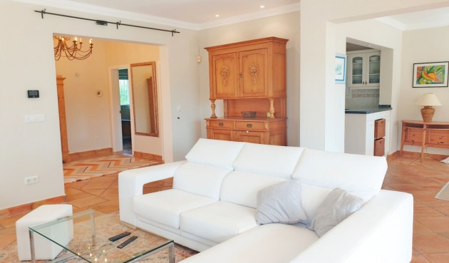 Brukt - Villa -
Moraira - Costa Blanca