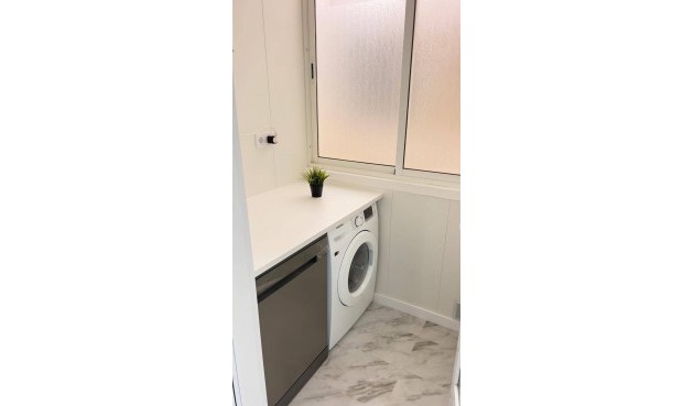 Återförsäljning - Takvåning -
Orihuela Costa - La Zenia