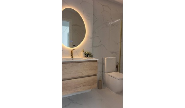 Återförsäljning - Takvåning -
Orihuela Costa - La Zenia