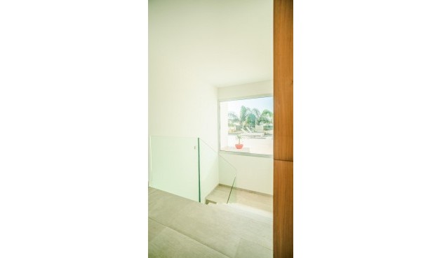 Resale - Villa -
Orihuela - Las Colinas Golf