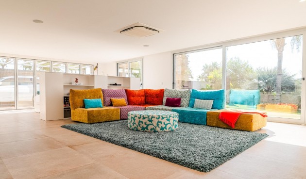 Resale - Villa -
Orihuela - Las Colinas Golf