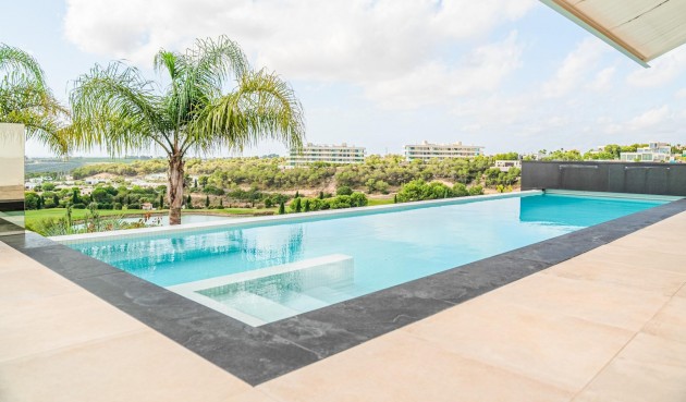 Resale - Villa -
Orihuela - Las Colinas Golf