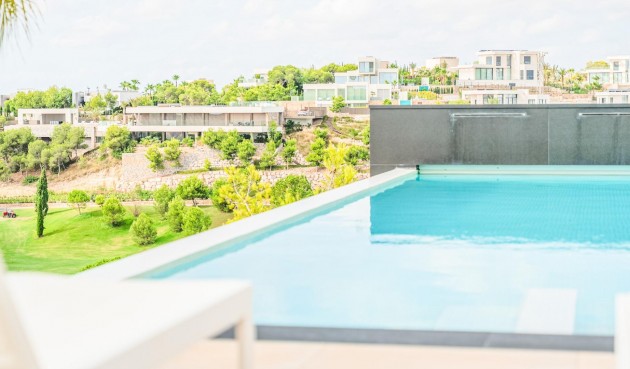 Resale - Villa -
Orihuela - Las Colinas Golf