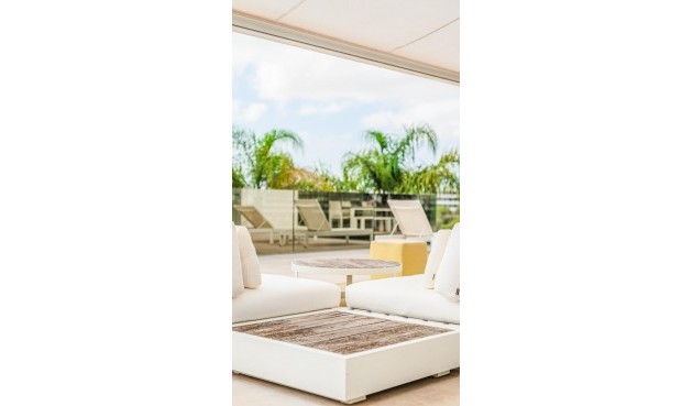 Resale - Villa -
Orihuela - Las Colinas Golf