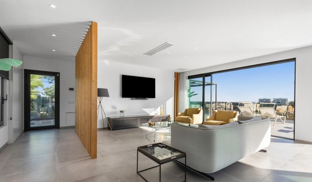 Återförsäljning - Villa -
Orihuela - Las Colinas Golf