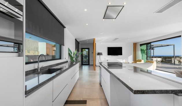 Återförsäljning - Villa -
Orihuela - Las Colinas Golf