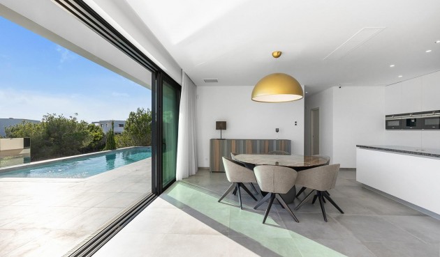 Återförsäljning - Villa -
Orihuela - Las Colinas Golf