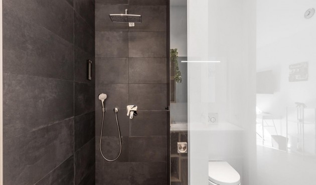 Återförsäljning - Villa -
Orihuela - Las Colinas Golf