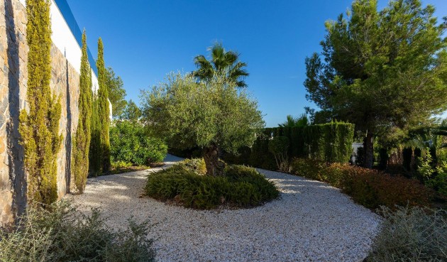 Återförsäljning - Villa -
Orihuela - Las Colinas Golf