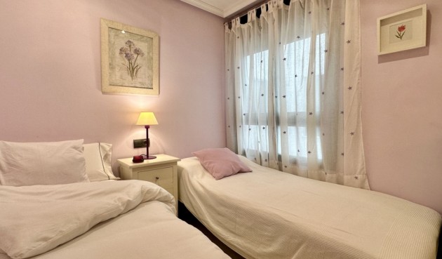 Resale - Apartment -
Guardamar del Segura - Costa Blanca