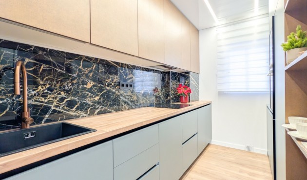 Återförsäljning - Apartment -
Torrevieja - Costa Blanca