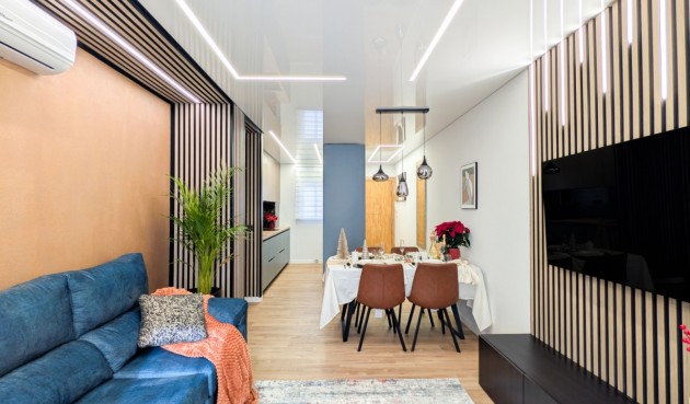 Återförsäljning - Apartment -
Torrevieja - Costa Blanca