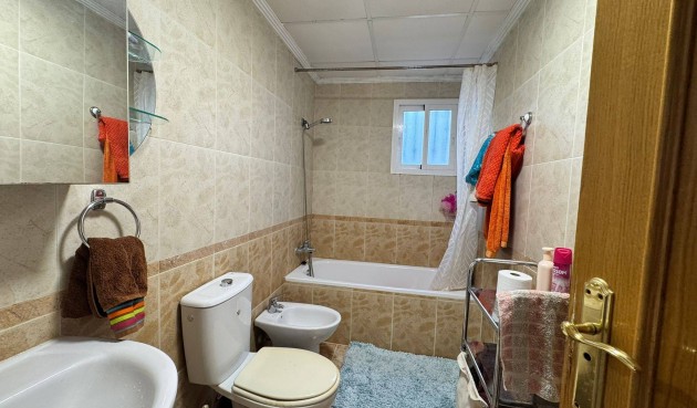 Reventa - Duplex -
Orihuela - Los Balcones Y Los Altos