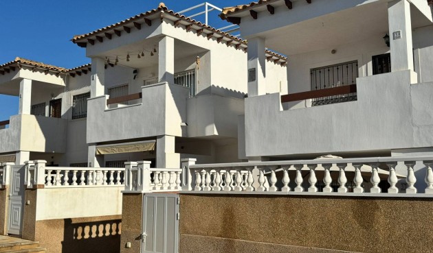 Reventa - Duplex -
Orihuela - Los Balcones Y Los Altos