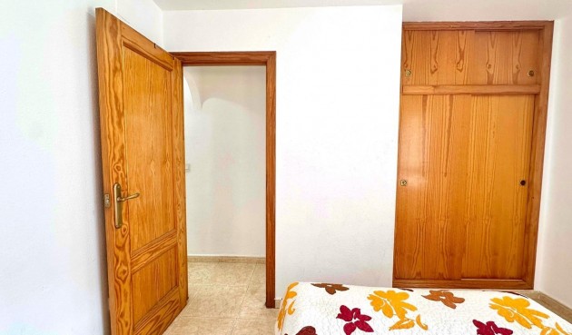 Resale - Apartment -
Torrevieja - Centro