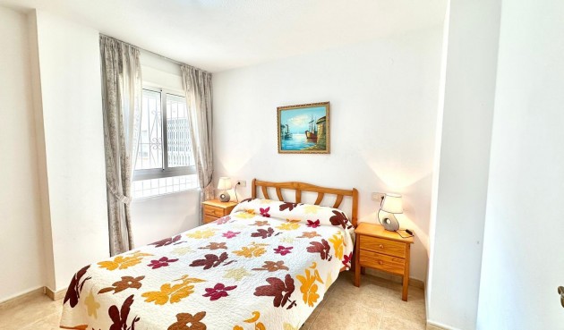 Resale - Apartment -
Torrevieja - Centro