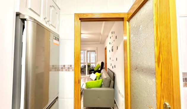 Reventa - Apartment -
Torrevieja - Centro