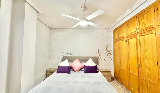 Reventa - Apartment -
Torrevieja - Centro