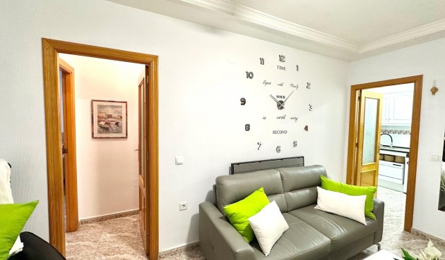 Reventa - Apartment -
Torrevieja - Centro