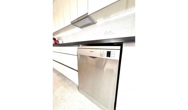 Återförsäljning - Apartment -
Orihuela Costa - Villamartín-las Filipinas