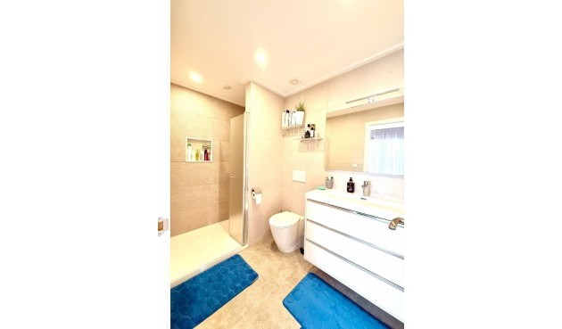 Återförsäljning - Apartment -
Orihuela Costa - Villamartín-las Filipinas