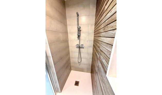 Återförsäljning - Apartment -
Orihuela Costa - Villamartín-las Filipinas