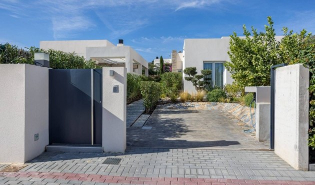 Återförsäljning - Villa -
La Finca Golf Resort - Inland