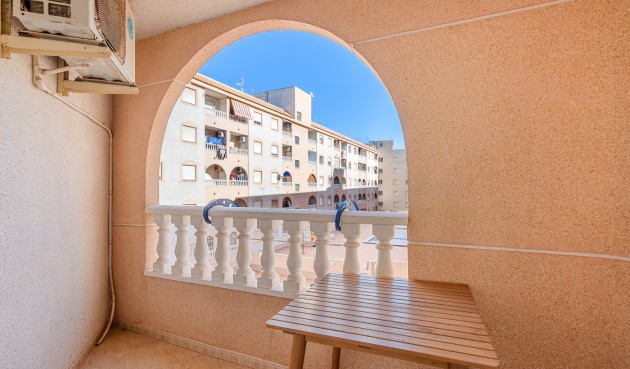Återförsäljning - Apartment -
Torrevieja - Costa Blanca