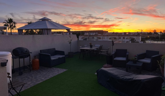 Återförsäljning - Bungalow -
Torrevieja - Costa Blanca