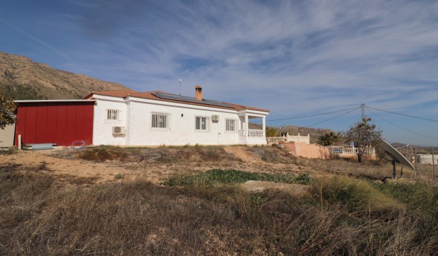 Återförsäljning - Villa -
La Romana - Inland