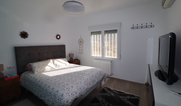 Återförsäljning - Villa -
La Romana - Inland