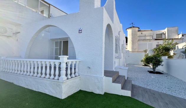Återförsäljning - Bungalow -
Orihuela Costa - Costa Blanca
