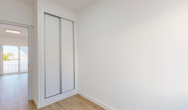 Återförsäljning - Bungalow -
Orihuela Costa - Costa Blanca